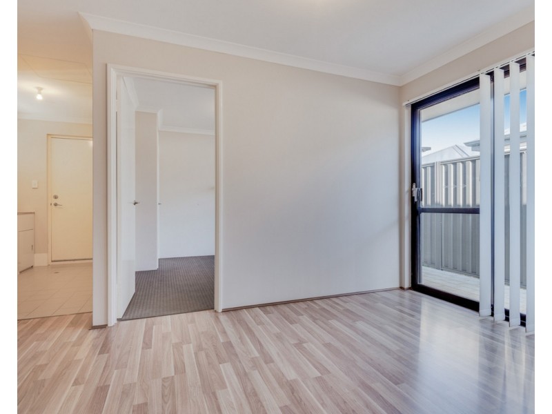 18 Bundoran Approach, Hilbert WA 6112