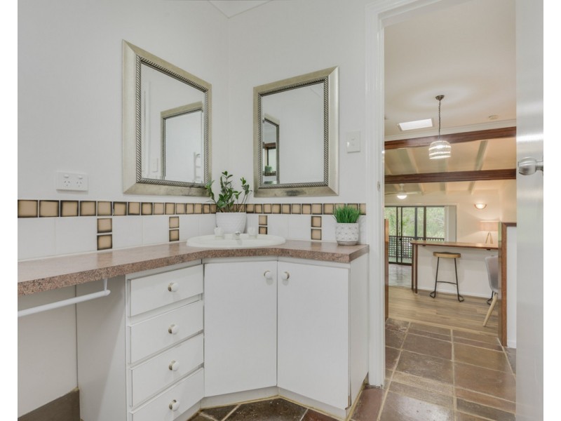 12 Blackwood Drive, Mount Nasura WA 6112