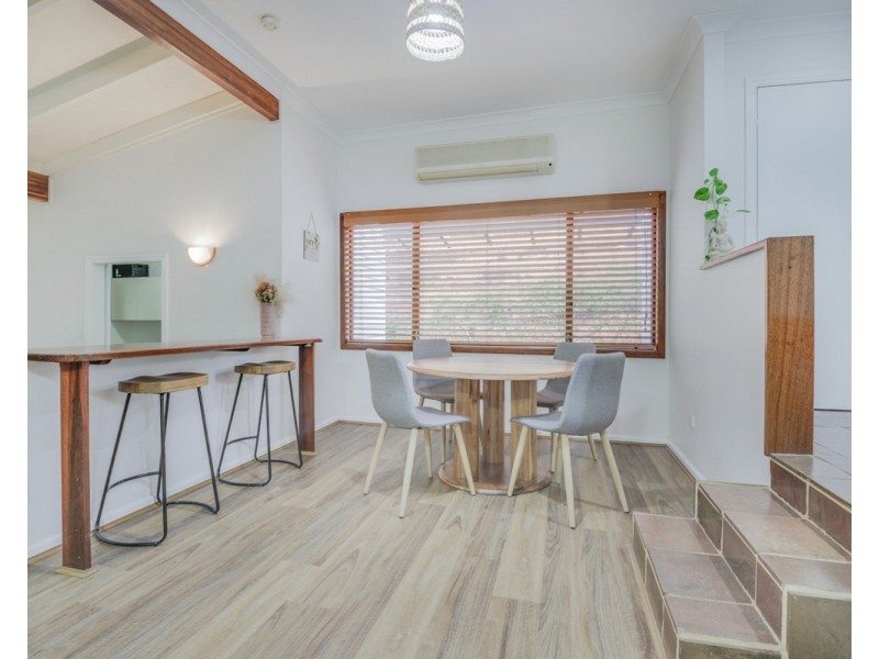 12 Blackwood Drive, Mount Nasura WA 6112