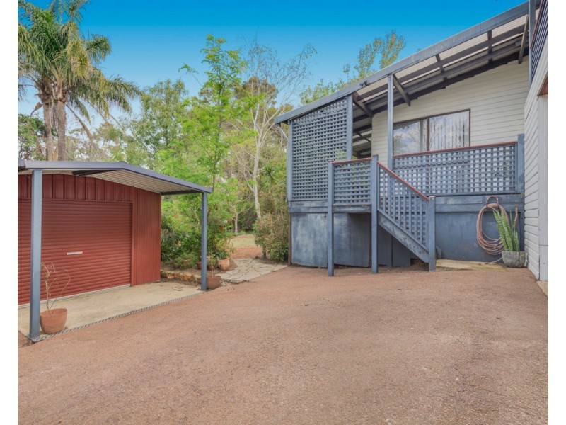 12 Blackwood Drive, Mount Nasura WA 6112