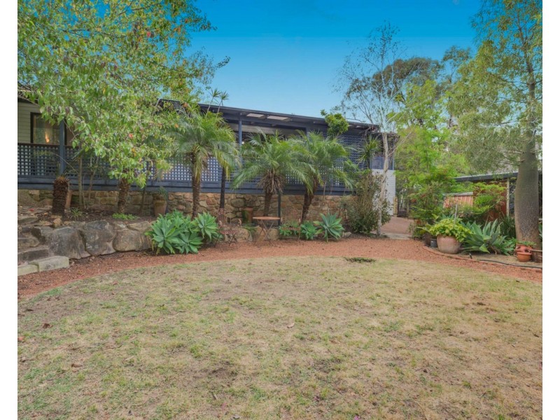 12 Blackwood Drive, Mount Nasura WA 6112