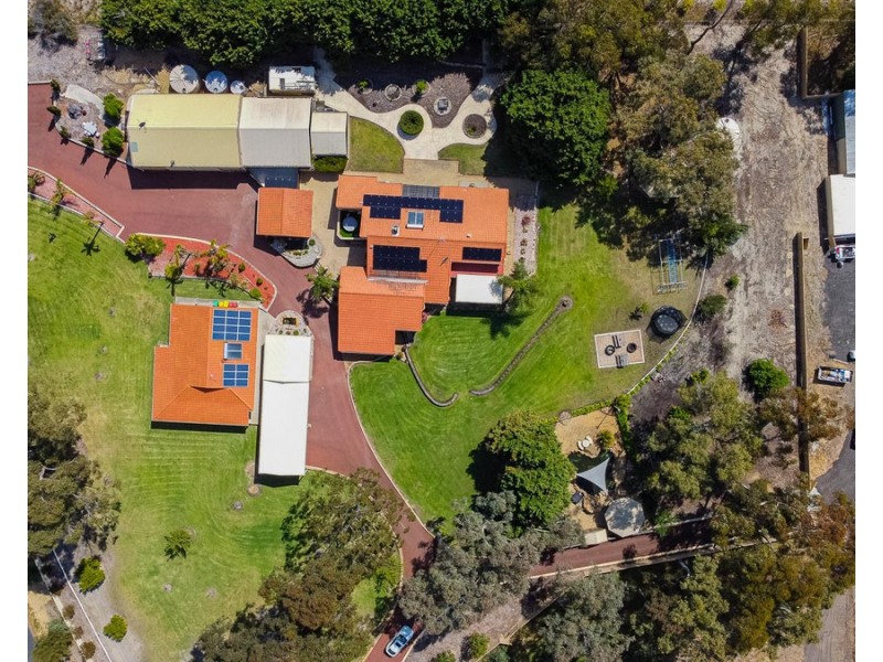 71 Amarillo Drive, Karnup WA 6176