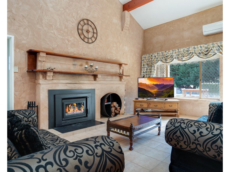 71 Amarillo Drive, Karnup WA 6176