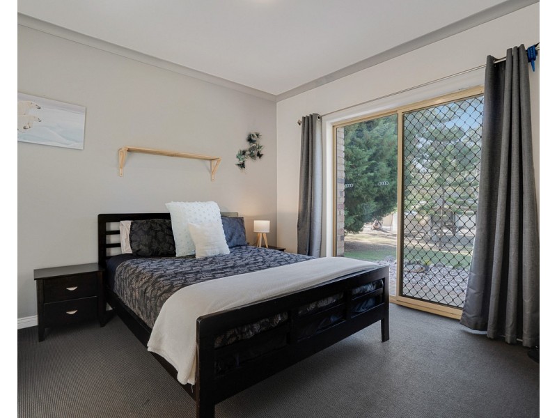 71 Amarillo Drive, Karnup WA 6176