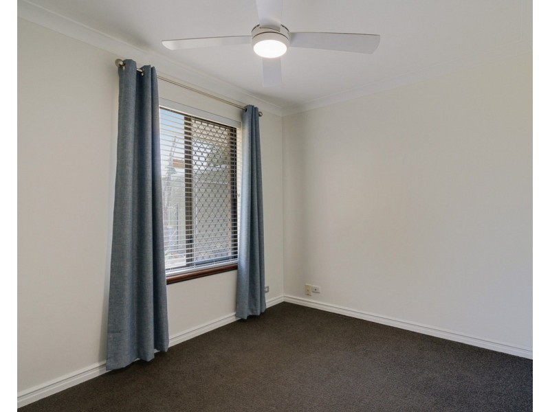 3 Excalibur Circle, Camillo WA 6111