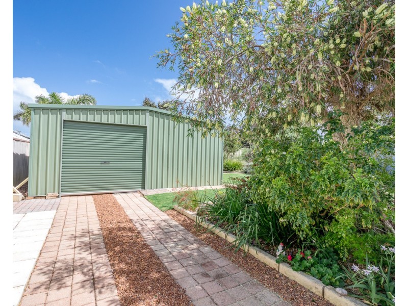 16 Ammerdown Place, Erskine WA 6210