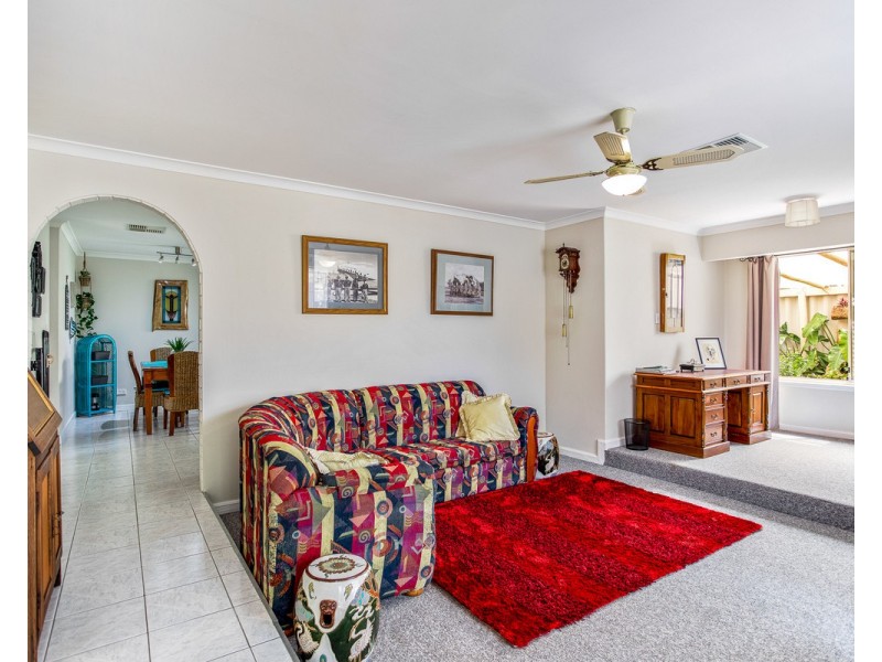 16 Ammerdown Place, Erskine WA 6210