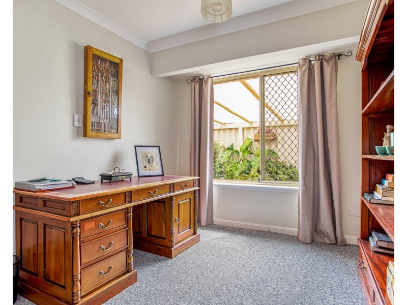 16 Ammerdown Place, Erskine WA 6210