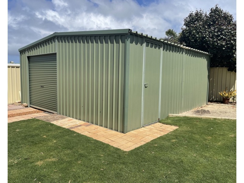 16 Ammerdown Place, Erskine WA 6210