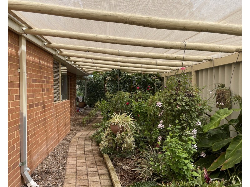 16 Ammerdown Place, Erskine WA 6210