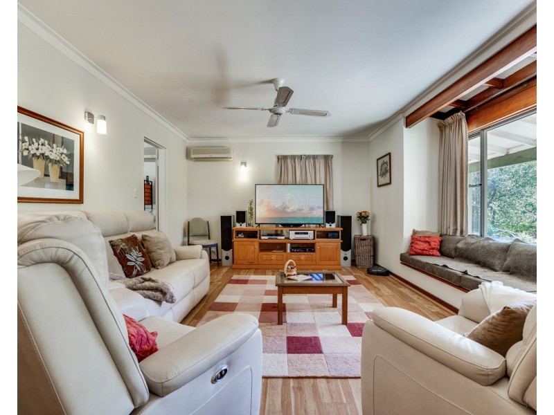 64 Cross Road, Bedfordale WA 6112