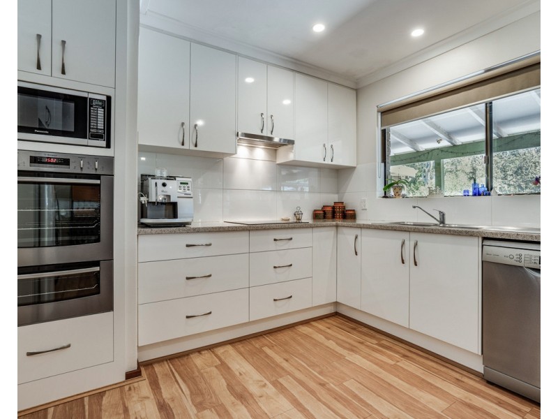 64 Cross Road, Bedfordale WA 6112