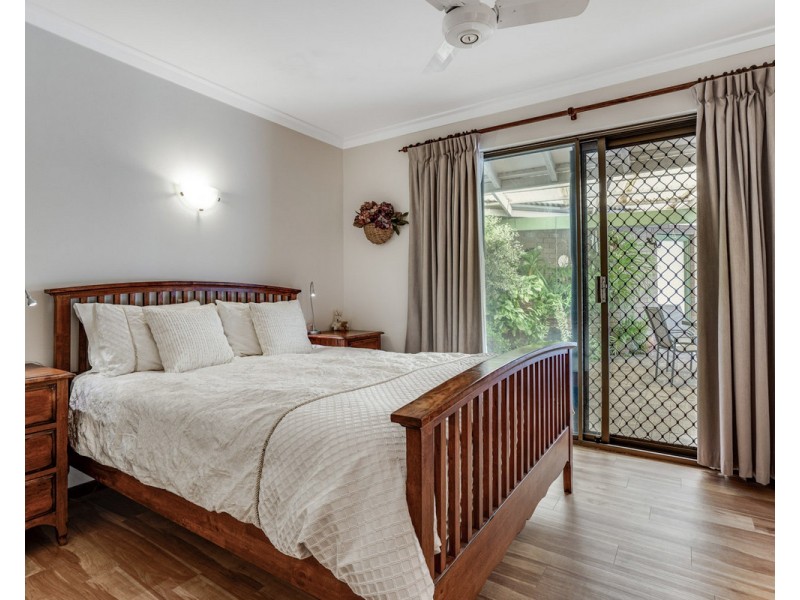 64 Cross Road, Bedfordale WA 6112