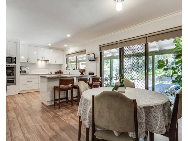 64 Cross Road, Bedfordale WA 6112