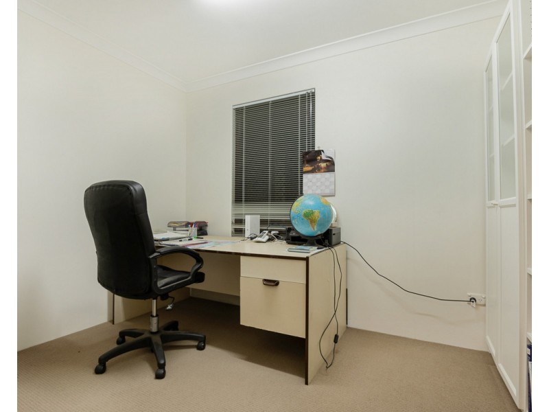 22 Croyden Road, Roleystone WA 6111