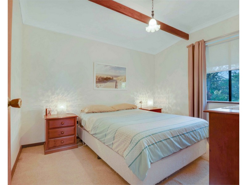 22 Croyden Road, Roleystone WA 6111