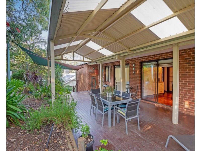 22 Croyden Road, Roleystone WA 6111