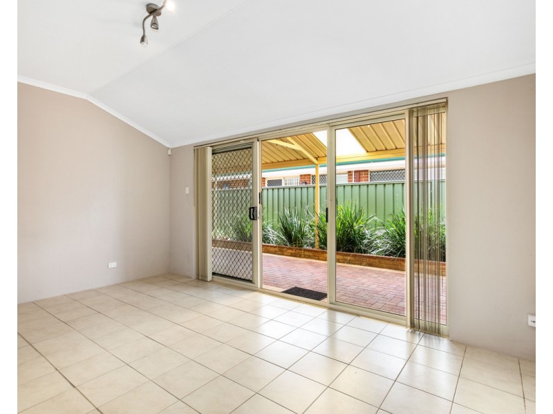 13 Heysen Parade, Southern River WA 6110