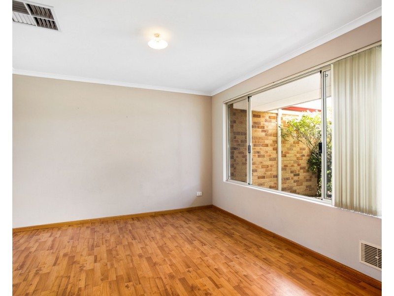 13 Heysen Parade, Southern River WA 6110