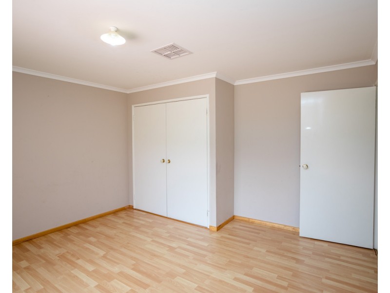 13 Heysen Parade, Southern River WA 6110