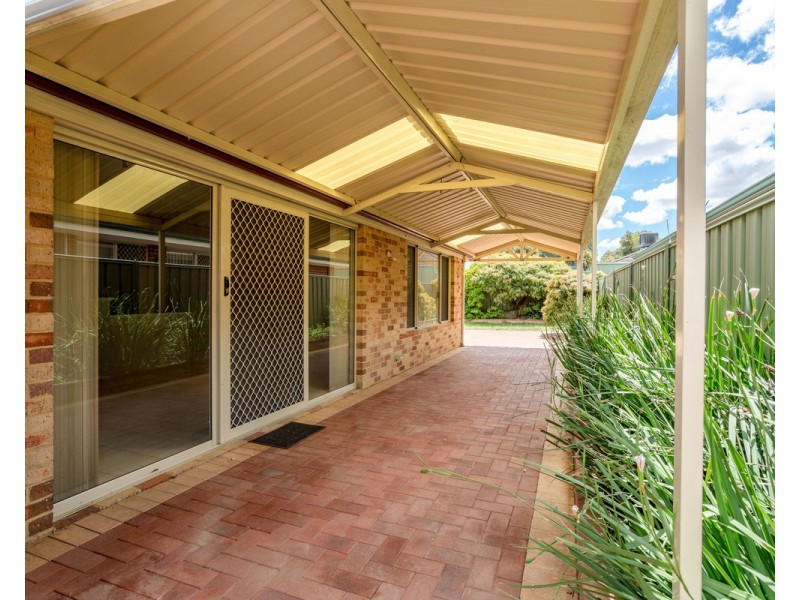 13 Heysen Parade, Southern River WA 6110