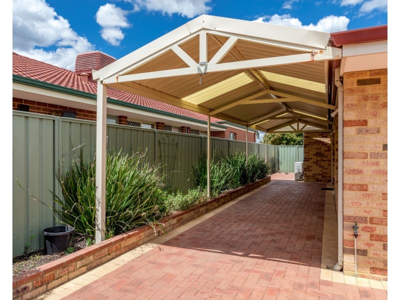 13 Heysen Parade, Southern River WA 6110