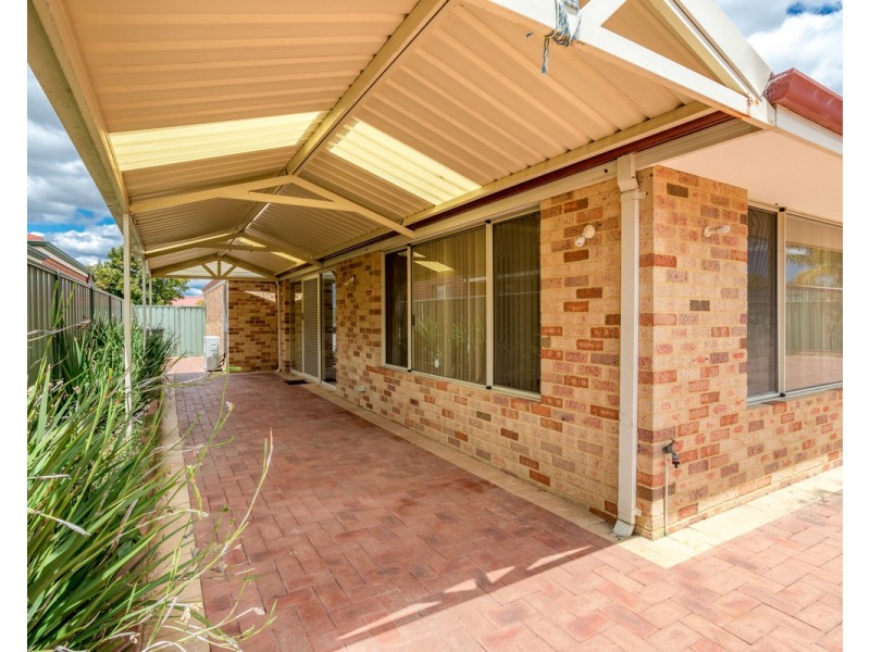 13 Heysen Parade, Southern River WA 6110