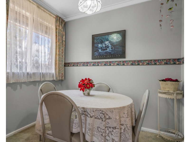 81 Lyrebird Way, Thornlie WA 6108