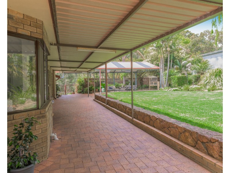 444 Canns Road, Bedfordale WA 6112