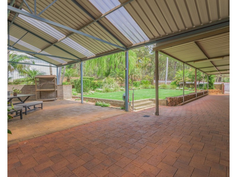 444 Canns Road, Bedfordale WA 6112