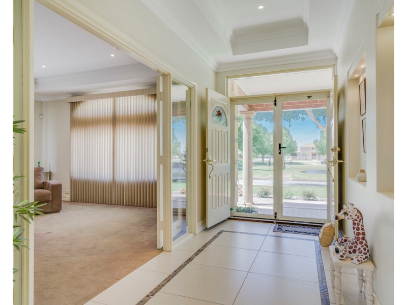 27 Lexington Avenue, Canning Vale WA 6155