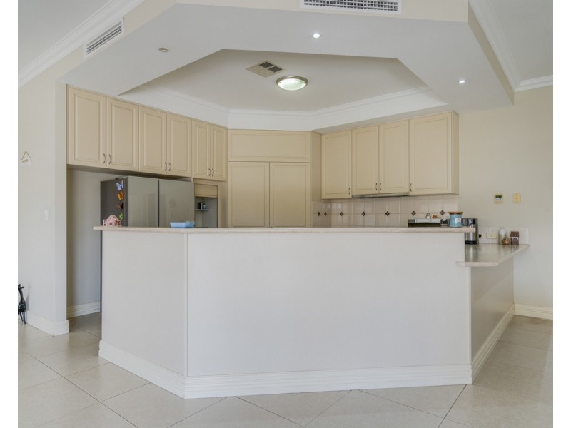 27 Lexington Avenue, Canning Vale WA 6155