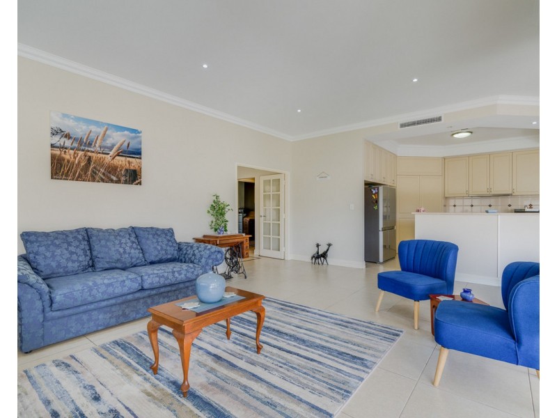 27 Lexington Avenue, Canning Vale WA 6155