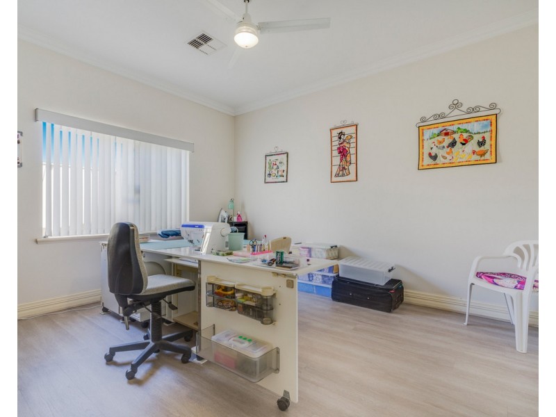 27 Lexington Avenue, Canning Vale WA 6155