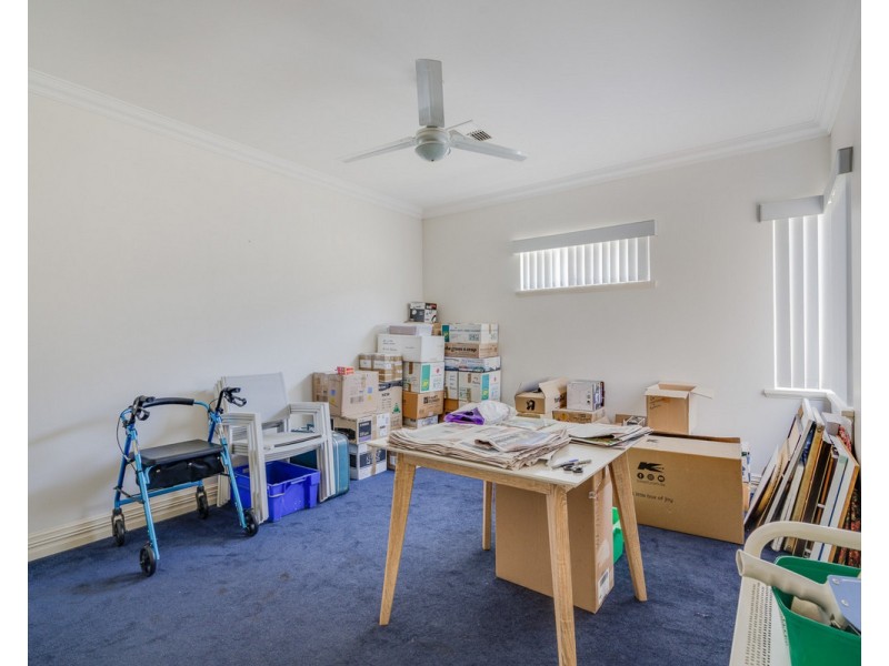 27 Lexington Avenue, Canning Vale WA 6155