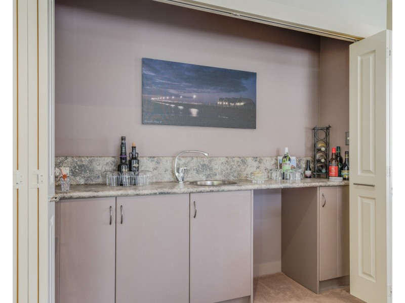 27 Lexington Avenue, Canning Vale WA 6155