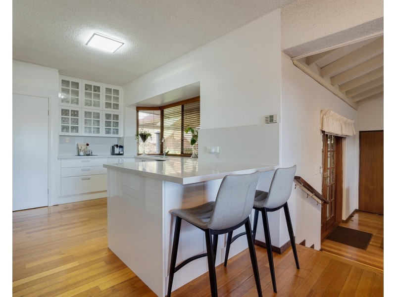 3 Chipper Close, Bedfordale WA 6112