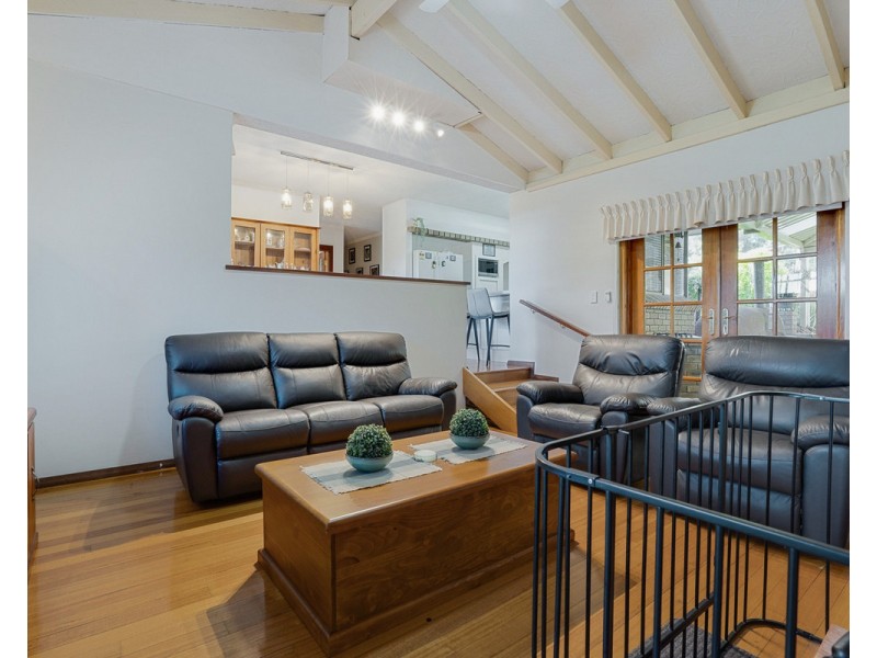 3 Chipper Close, Bedfordale WA 6112