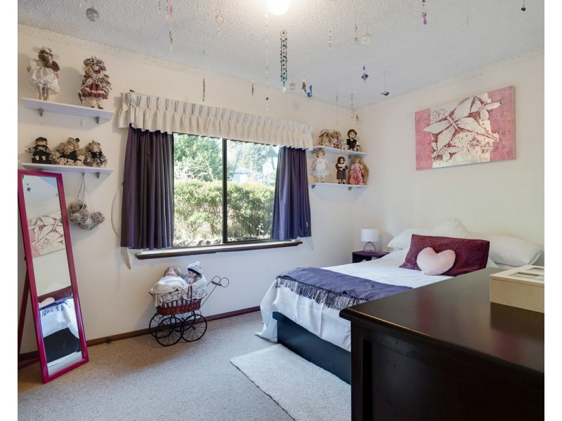 3 Chipper Close, Bedfordale WA 6112