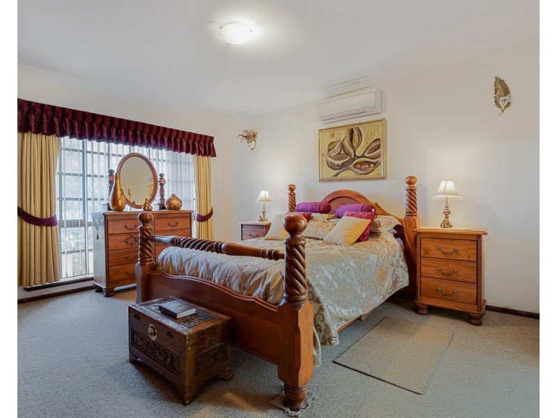 3 Chipper Close, Bedfordale WA 6112