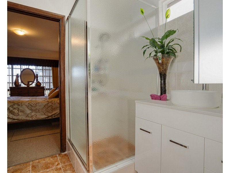 3 Chipper Close, Bedfordale WA 6112