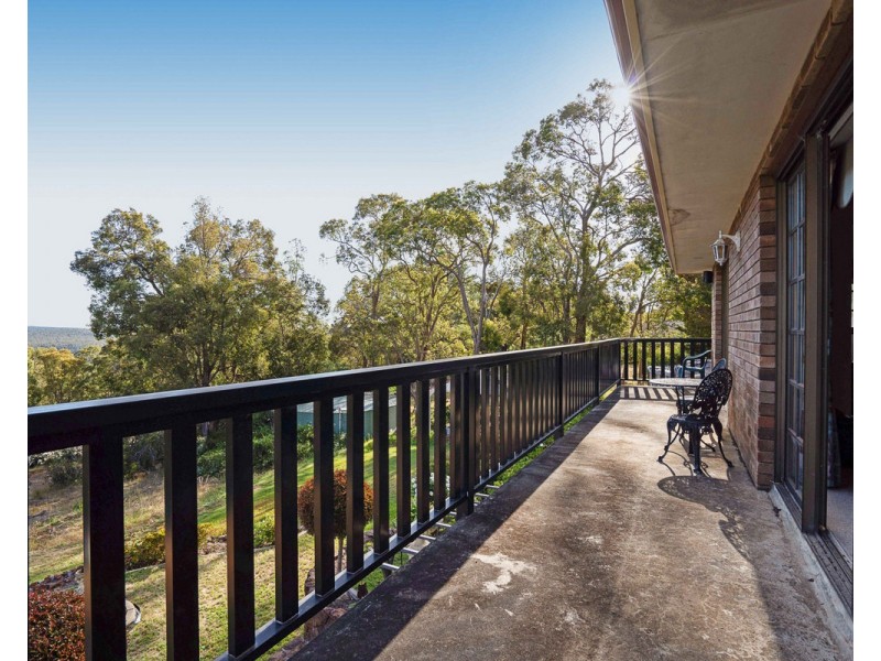 3 Chipper Close, Bedfordale WA 6112