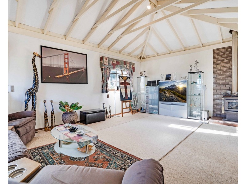 3 Chipper Close, Bedfordale WA 6112