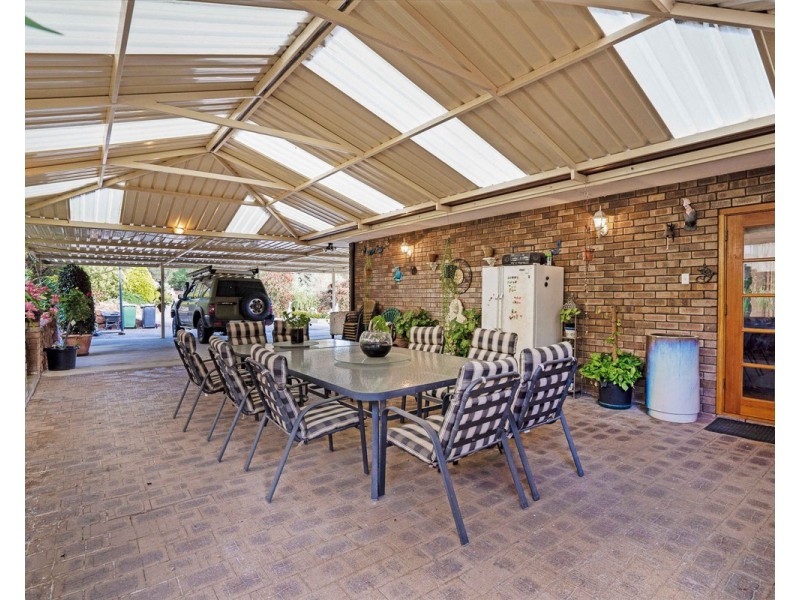 3 Chipper Close, Bedfordale WA 6112