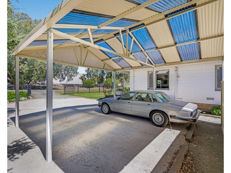 20 Aragon Court, Armadale WA 6112