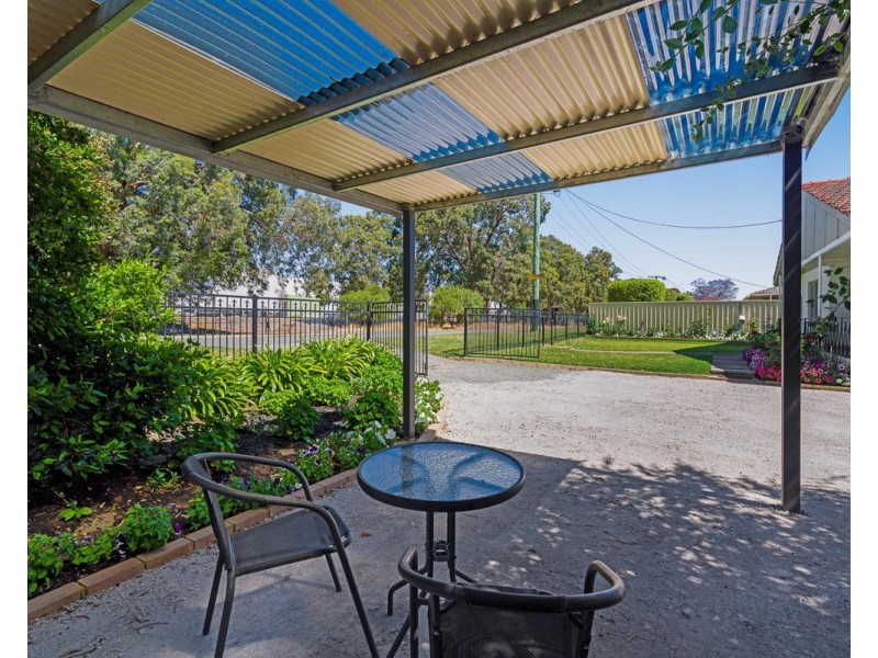 20 Aragon Court, Armadale WA 6112