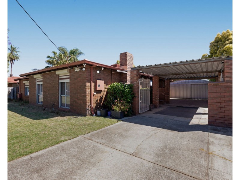 20 Burrowa Street, Armadale WA 6112
