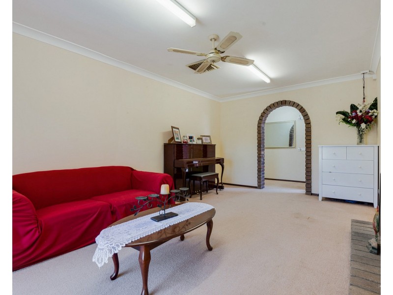 20 Burrowa Street, Armadale WA 6112