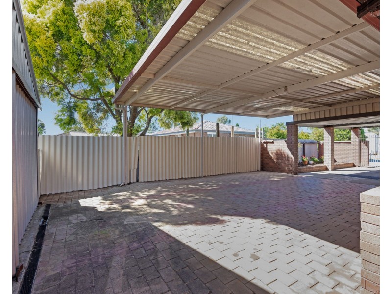 20 Burrowa Street, Armadale WA 6112