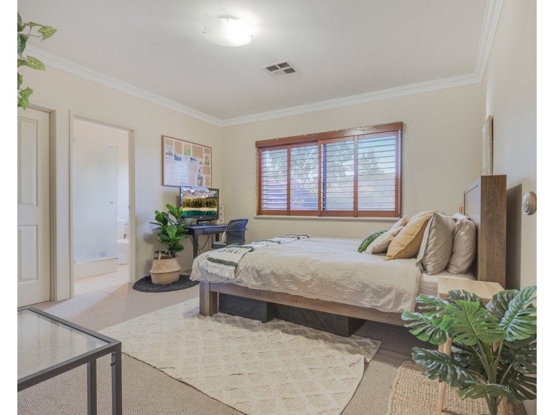 9 Henty Lookout, Roleystone WA 6111